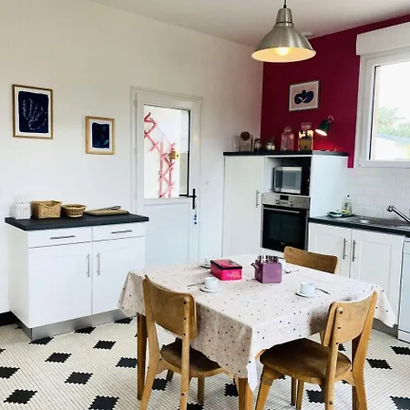 C85-tregastel - La Maison Spacieuse A 200m De La Mae-3544 Apartment